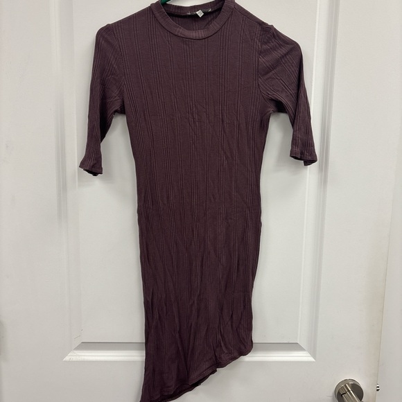 Charlotte Russe Asymmetrical Ribbed Dress in Deep Purple - Picture 1 of 4
